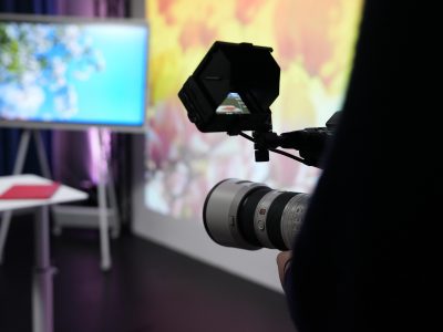 FRÜHLING IM STUDIO SCHIFFBAUERDAMM